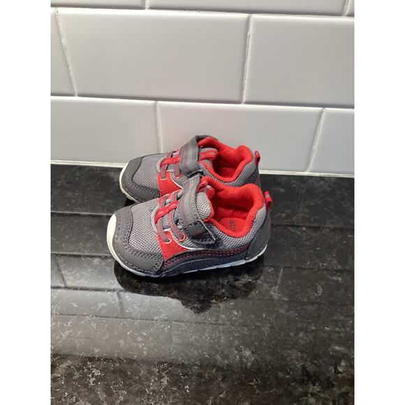 stride rite kids size us 4 leather Motion kylo sneaker shoes gray and red - Picture 5 of 11